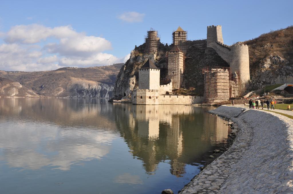 Apartman Bogojevic Golubac Exterior photo